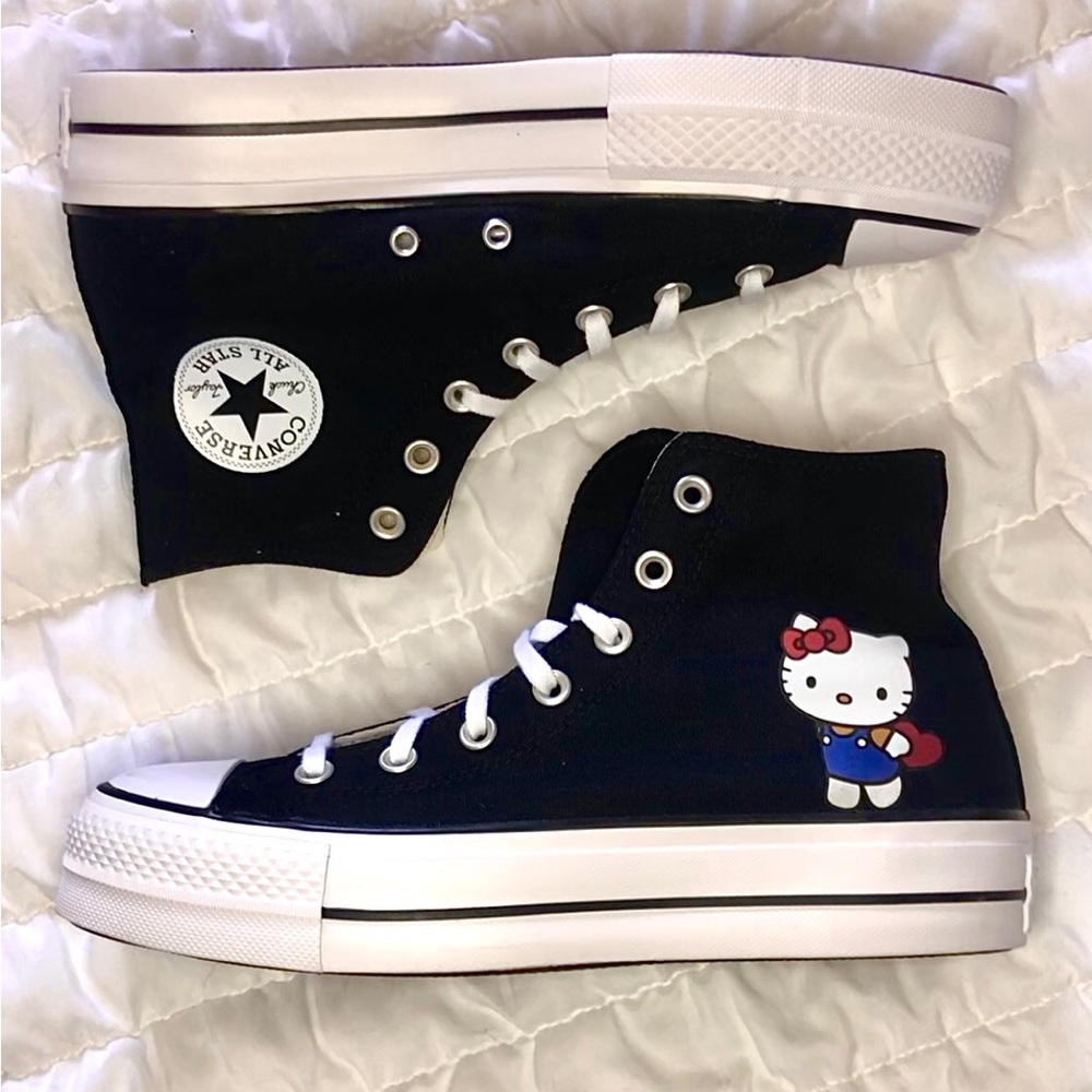 Hello Kitty Platform Converse - Picture 3 of 5